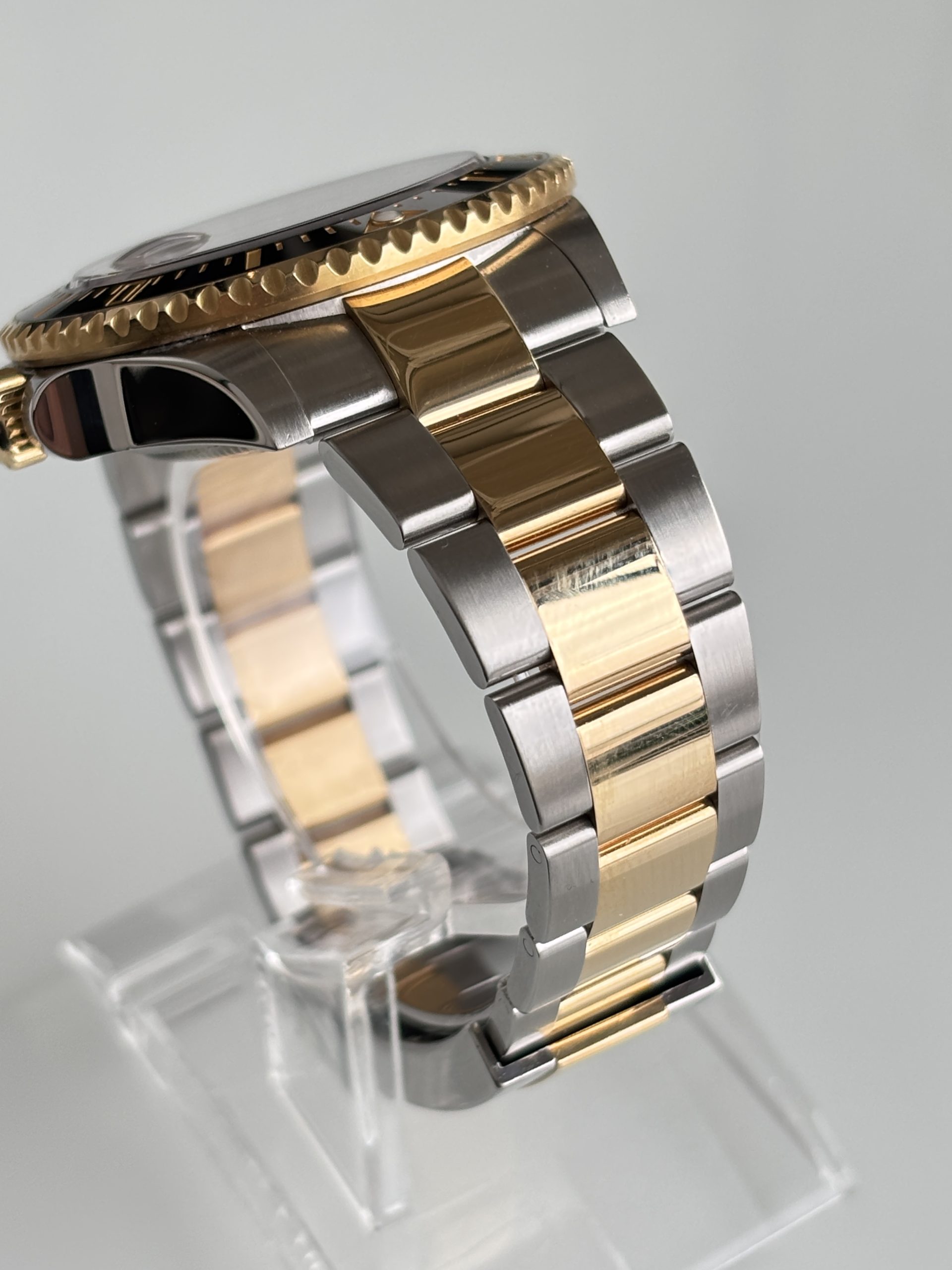 Sea-Dweller - Men's Watch