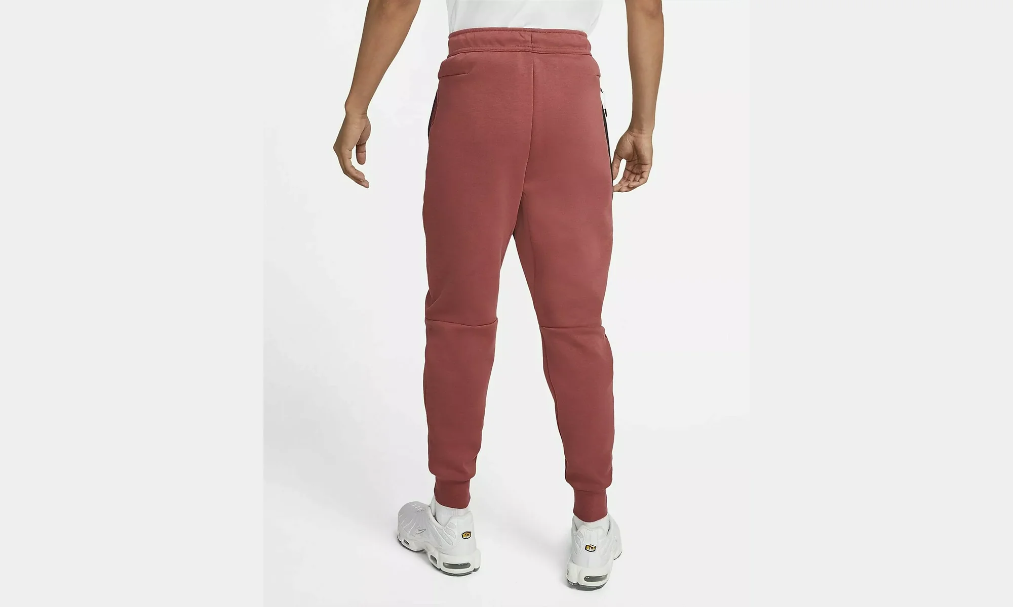 NSW Tech Fleece Joggers
