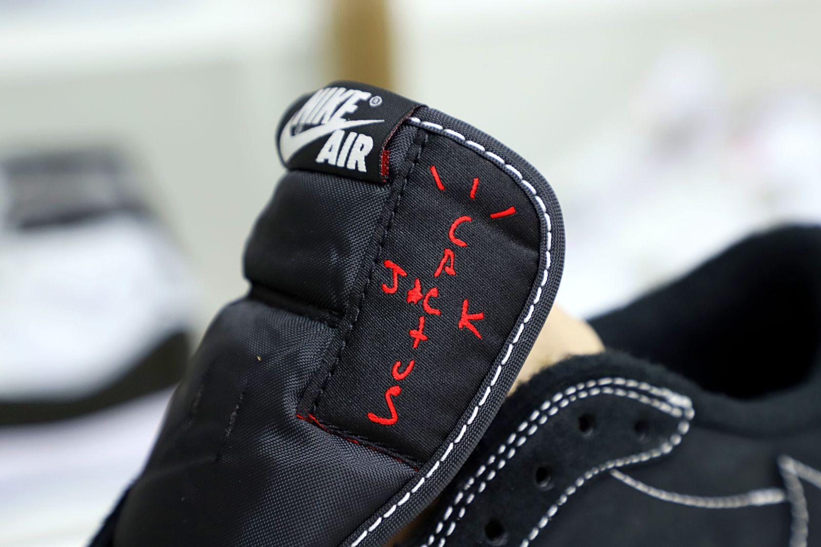 Unisex  Low OG “Black/Phantom”Sneakers