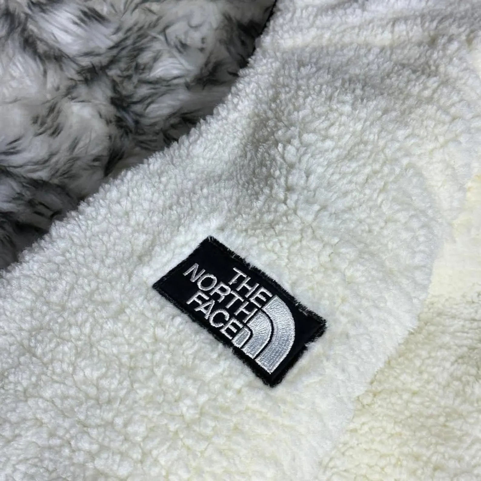 Reversible Puffer Jacket  (Unisex)