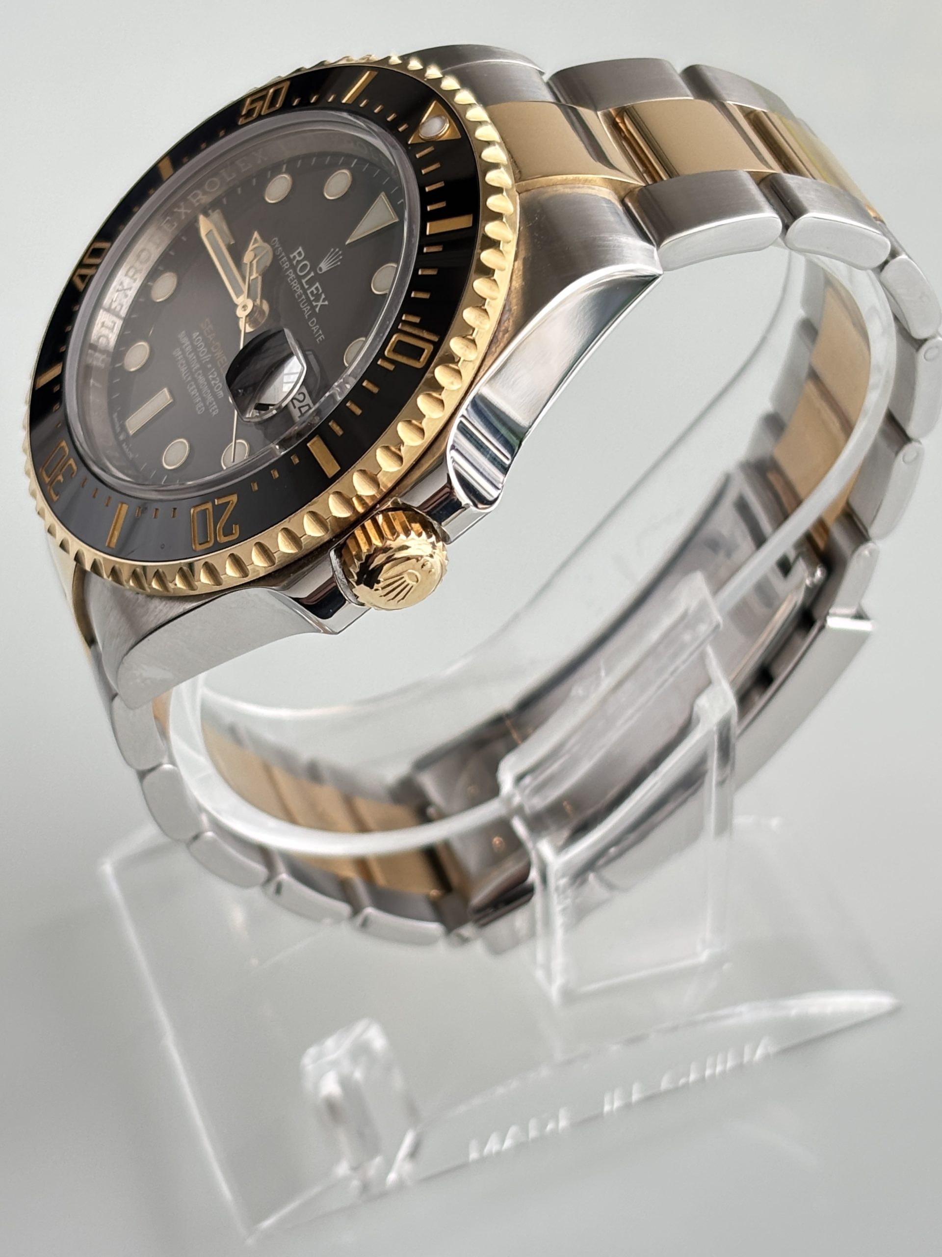 Sea-Dweller - Men's Watch