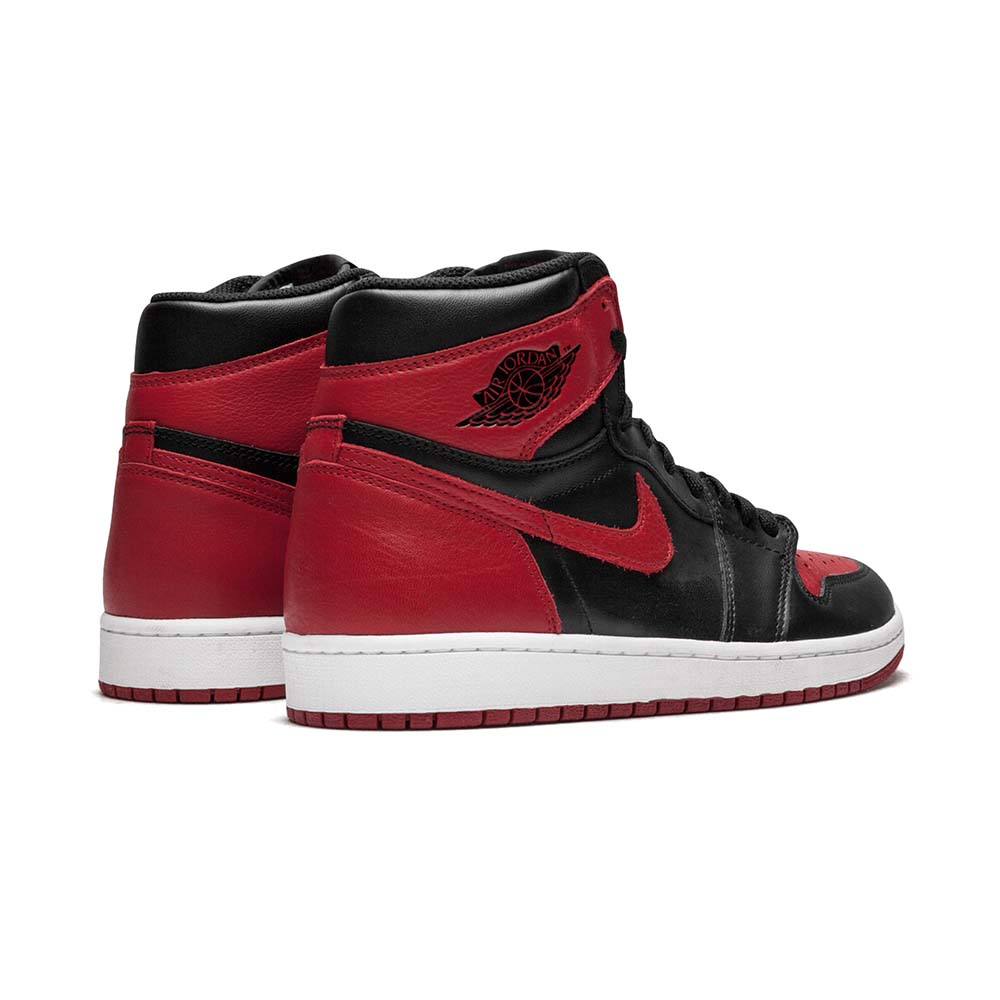 Jordan Air Jordan 1 Retro High OG “Banned Bred” 555088-001