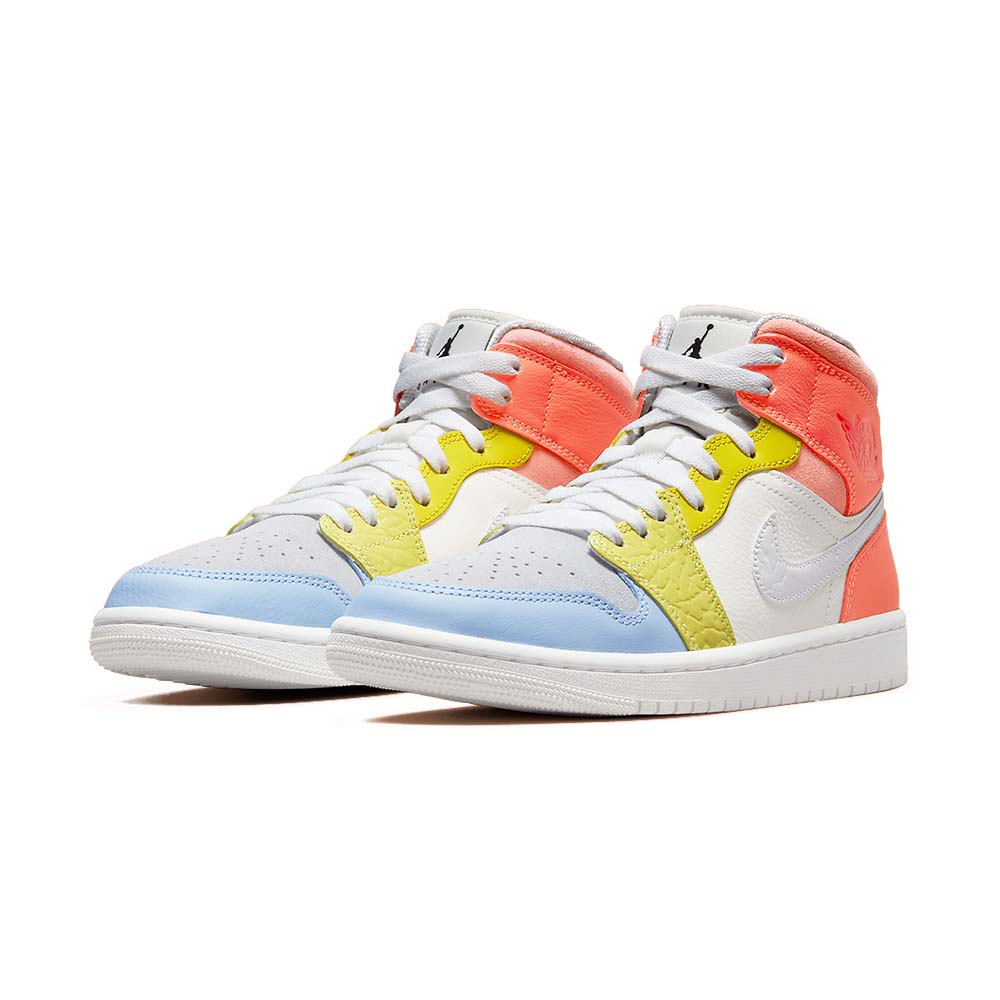 Jordan 1 Mid ‘To My First Coach’ (W) DJ6908-100