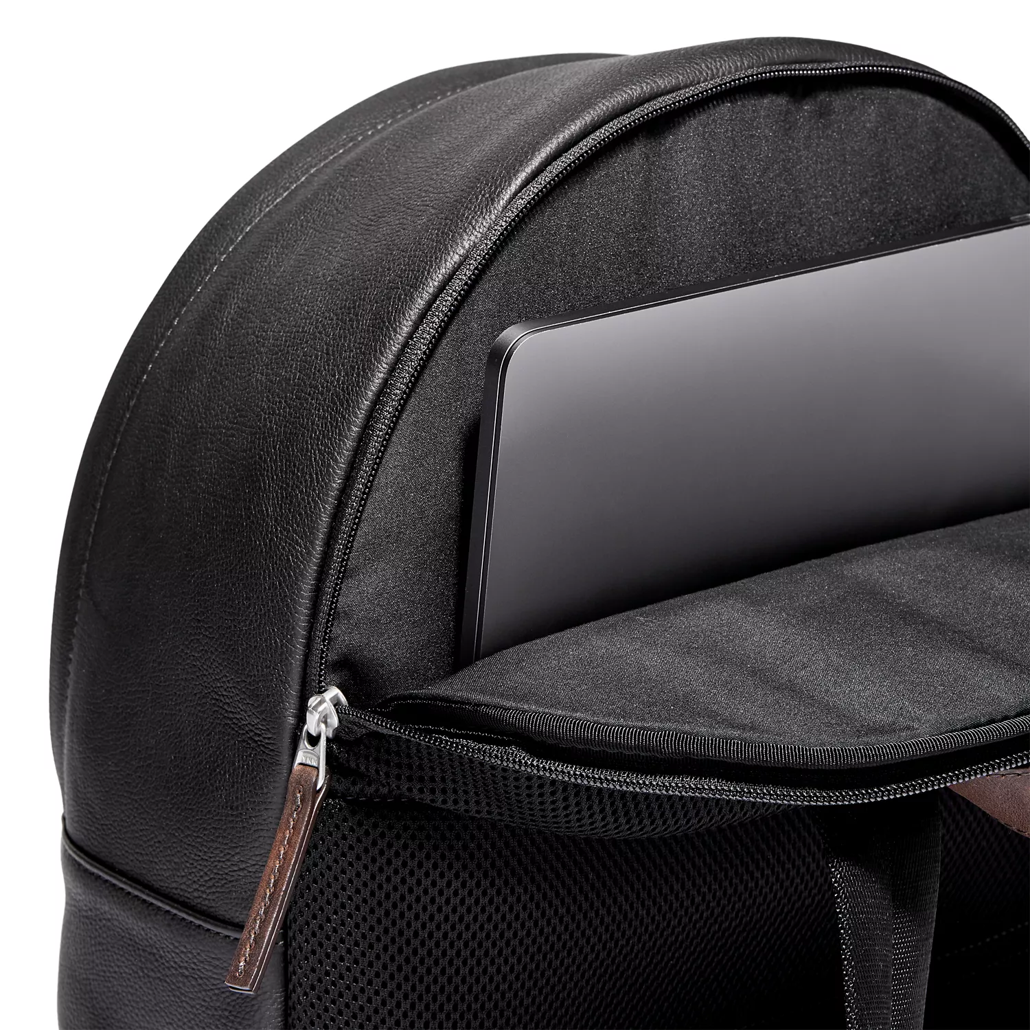 Tuckerman 22-Liter Leather Backpack