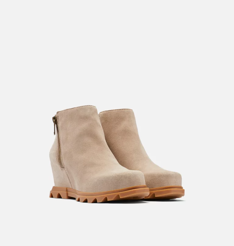WOMEN'S JOAN OF ARCTIC WEDGE III ZIP BOOTIE