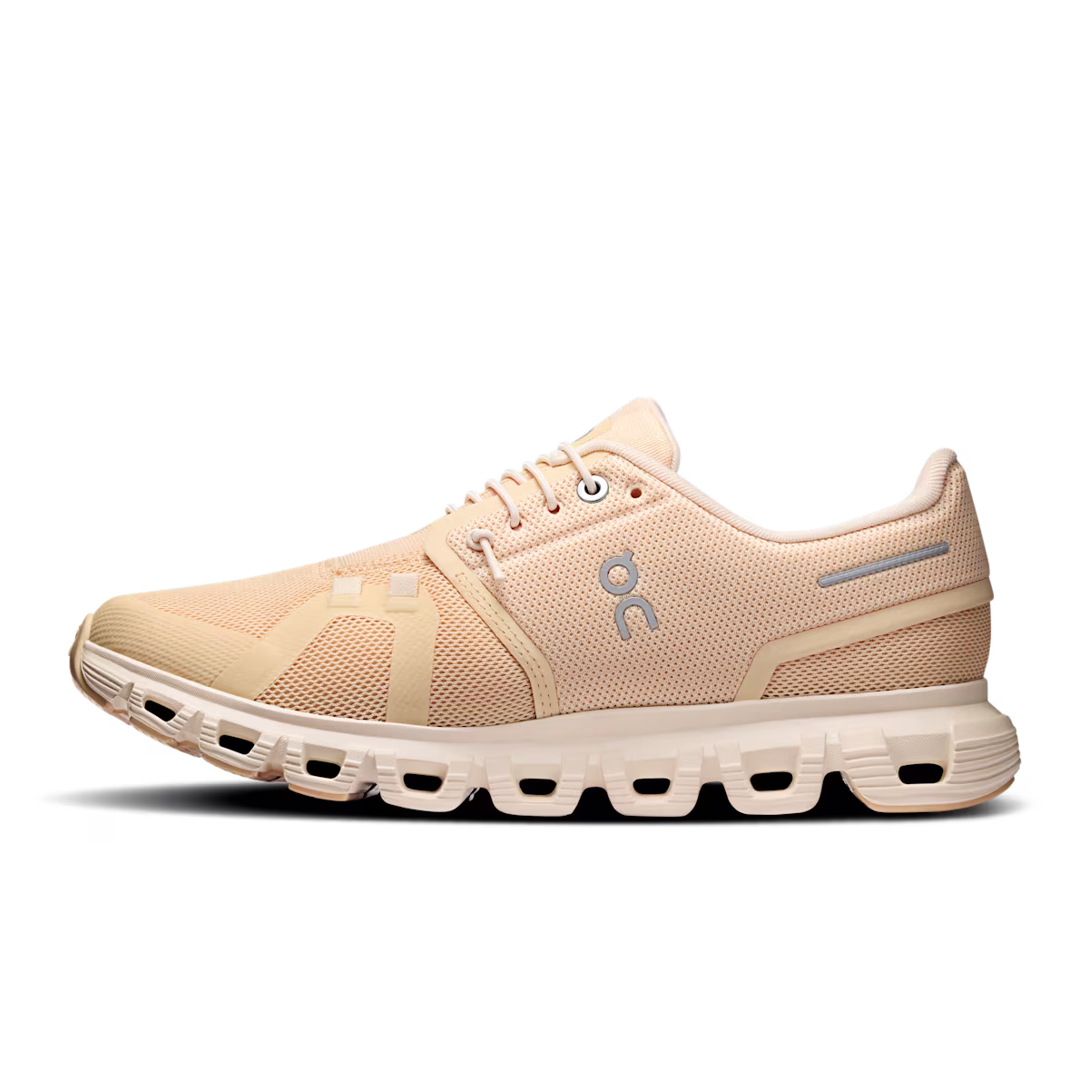 Women's Cloud 6
