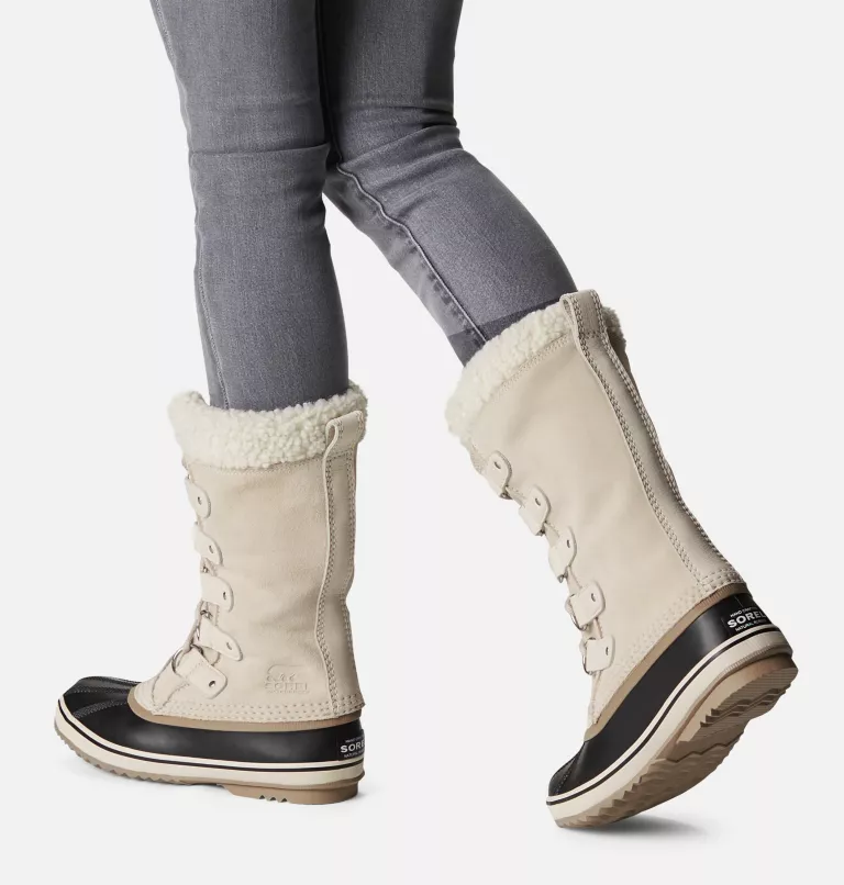 WOMEN'S JOAN OF ARCTIC BOOT