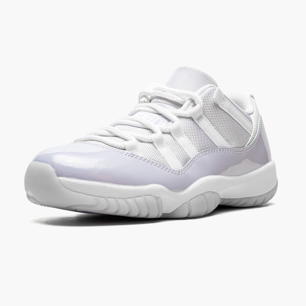 AIR JORDAN 11 LOW WMNS “PURE VIOLET” AH7860 101