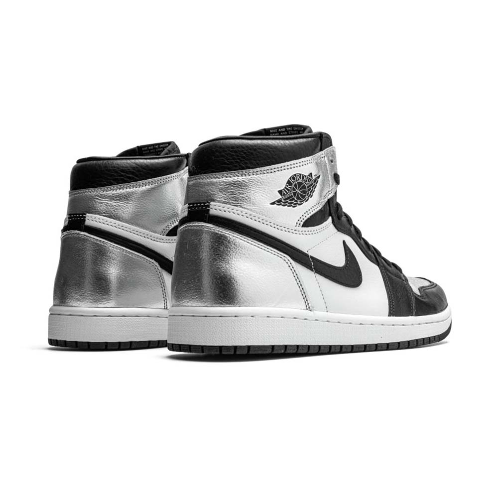 Wmns Air Jordan 1 Retro High OG ‘Silver Toe’ CD0461-001