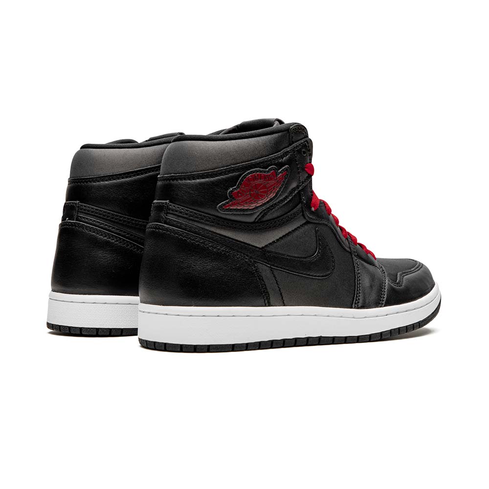 Air Jordan 1 Retro High OG ‘Black Gym Red’ 555088-060
