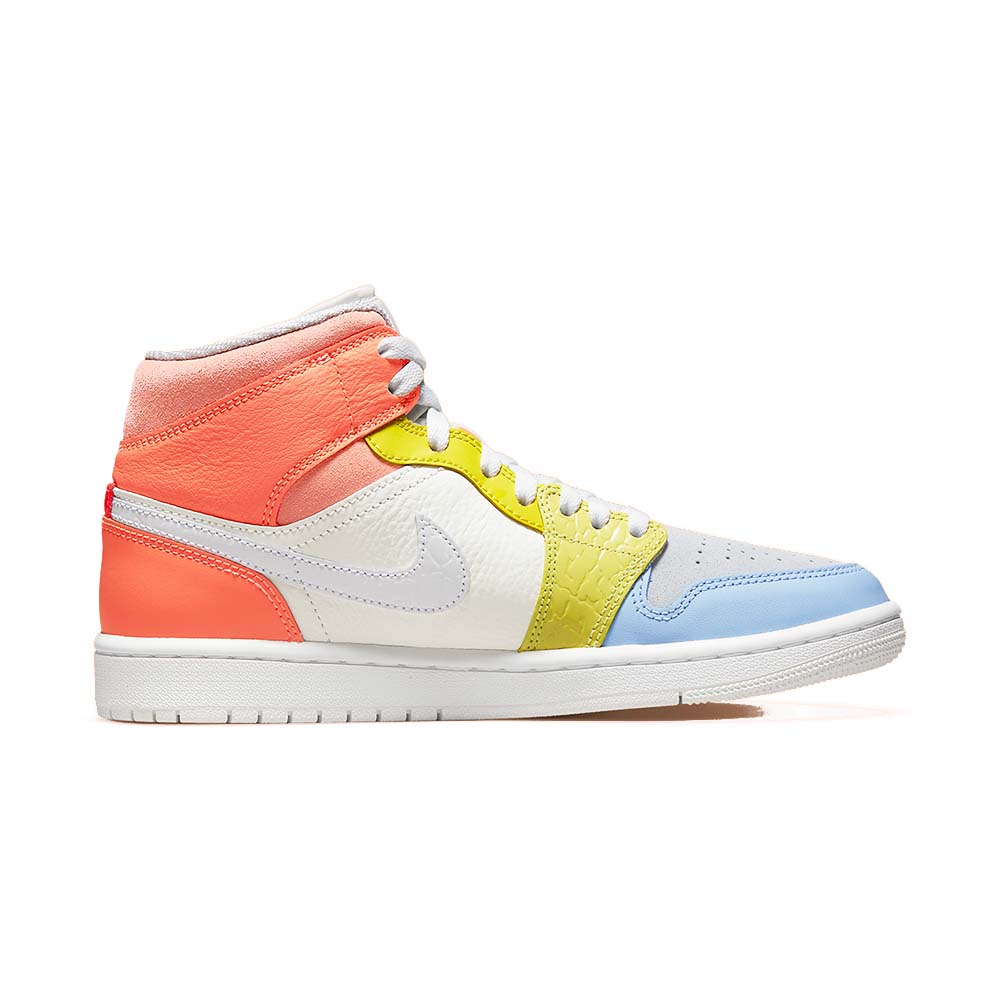 Jordan 1 Mid ‘To My First Coach’ (W) DJ6908-100