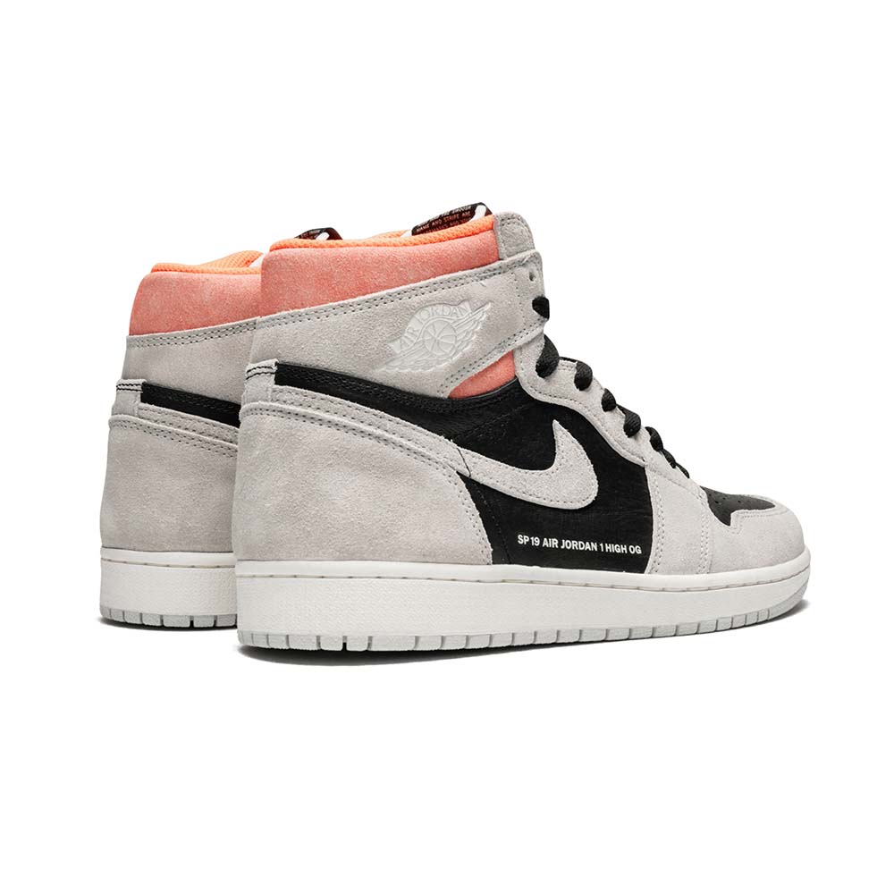 Jordan Air Jordan 1 Retro High OG “Neutral Grey/Hyper Crimson” 555088-018