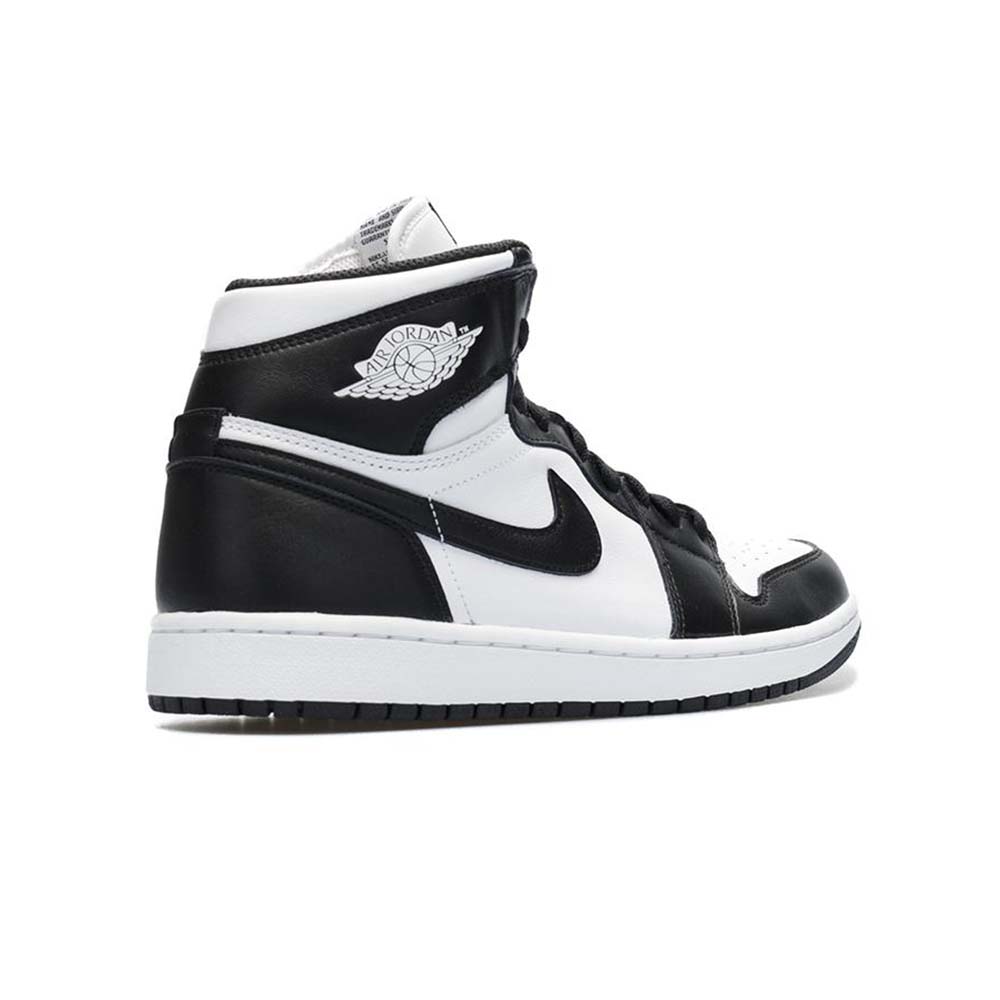 AIR JORDAN 1 RETRO HIGH OG ‘BLACK WHITE’ 555088-010