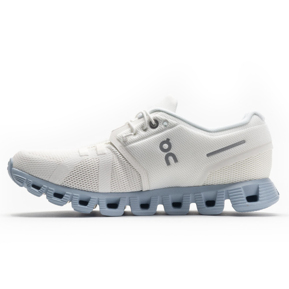 On Cloud 5 Women's White/Chambray