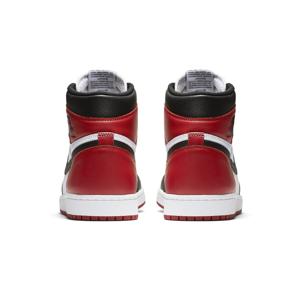 Jordan Air Jordan 1 Retro High OG “Black Toe” 555088-125