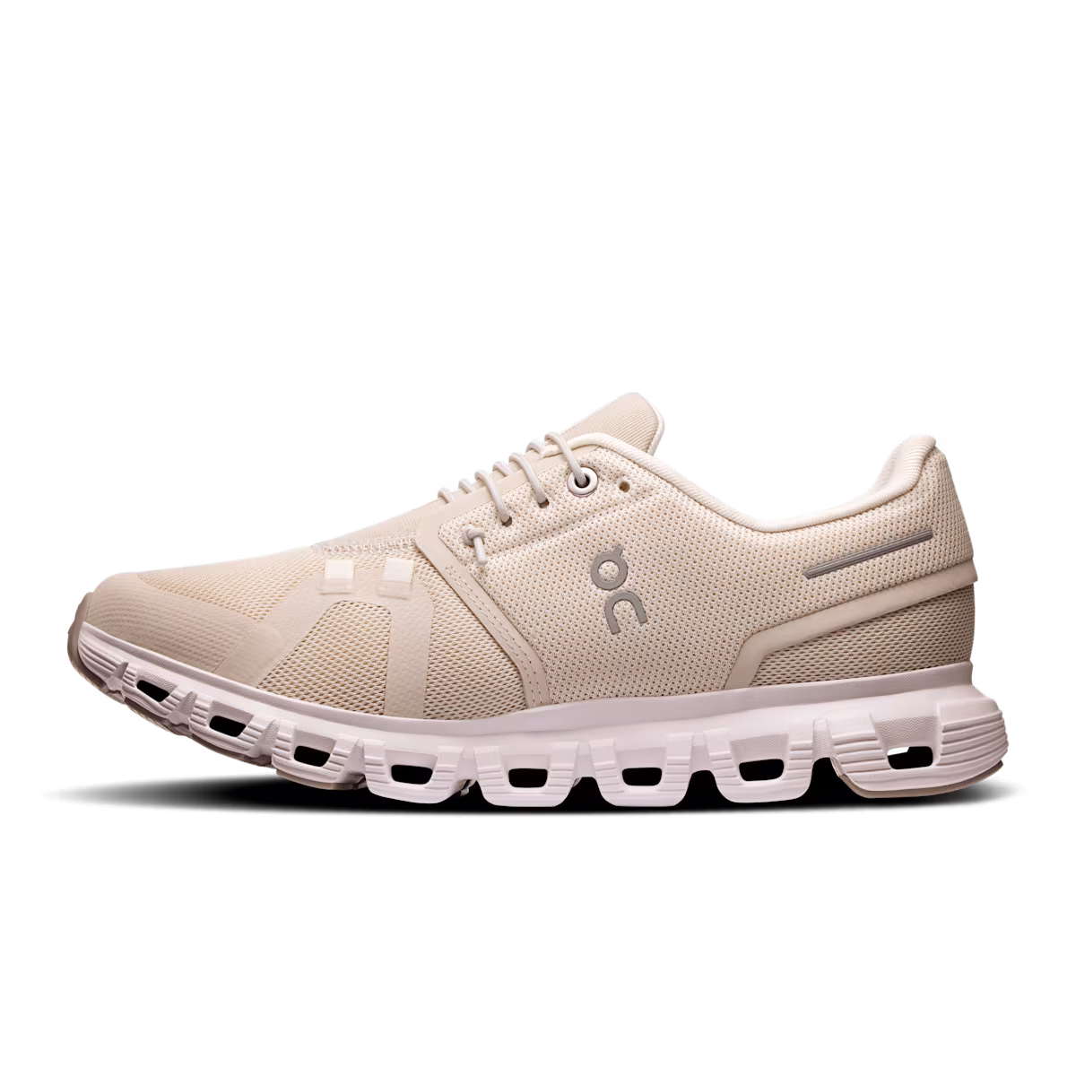 Women's Cloud 6