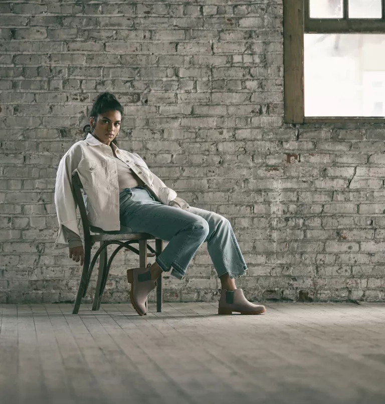 WOMEN'S EMELIE II CHELSEA BOOTIE