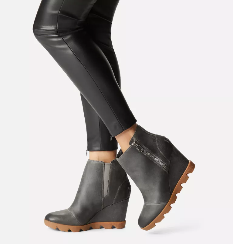 WOMEN'S JOAN UPTOWN ZIP BOOTIE