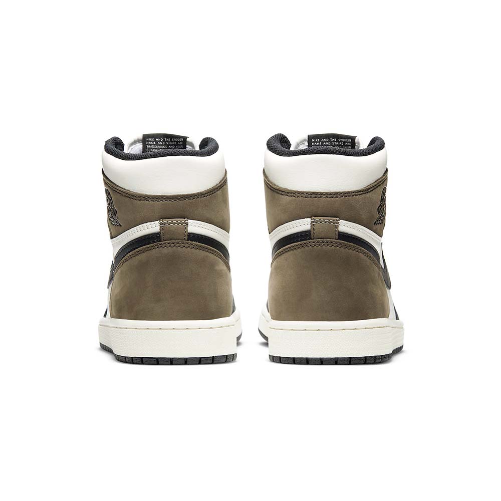 Air Jordan 1 Retro High OG ‘Dark Mocha’ 555088-105