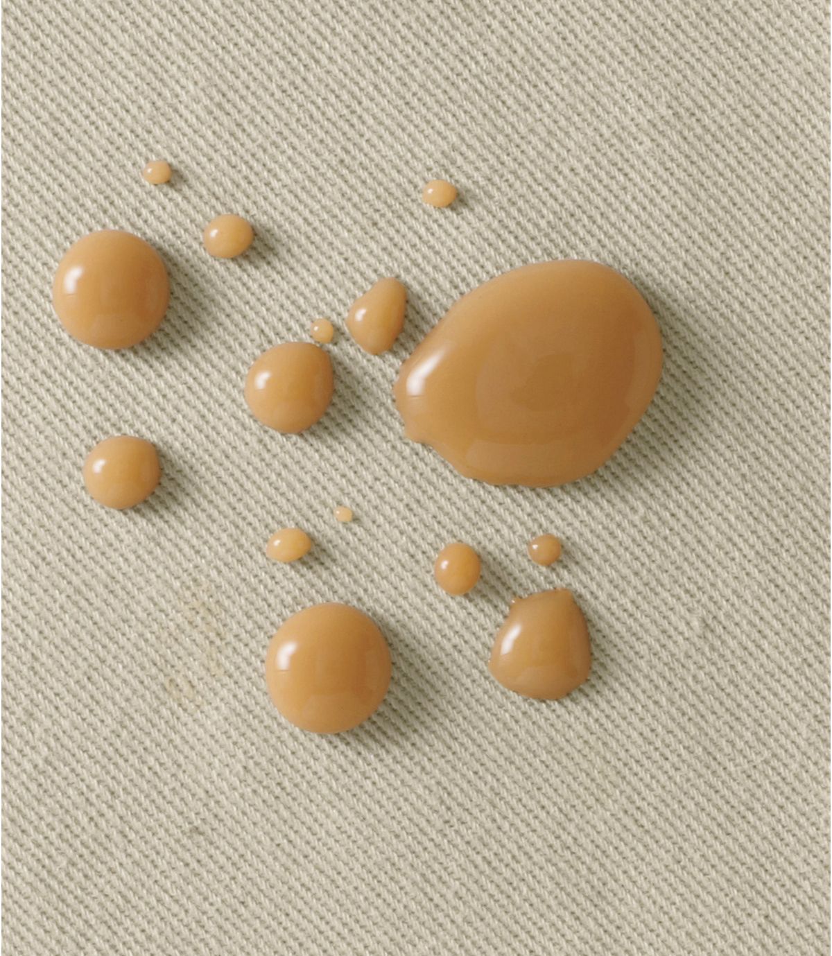 L.L.Bean Men's Wrinkle-Free Double L® Chino Shorts, Hidden Comfort Waist Plain Front 8" Inseam