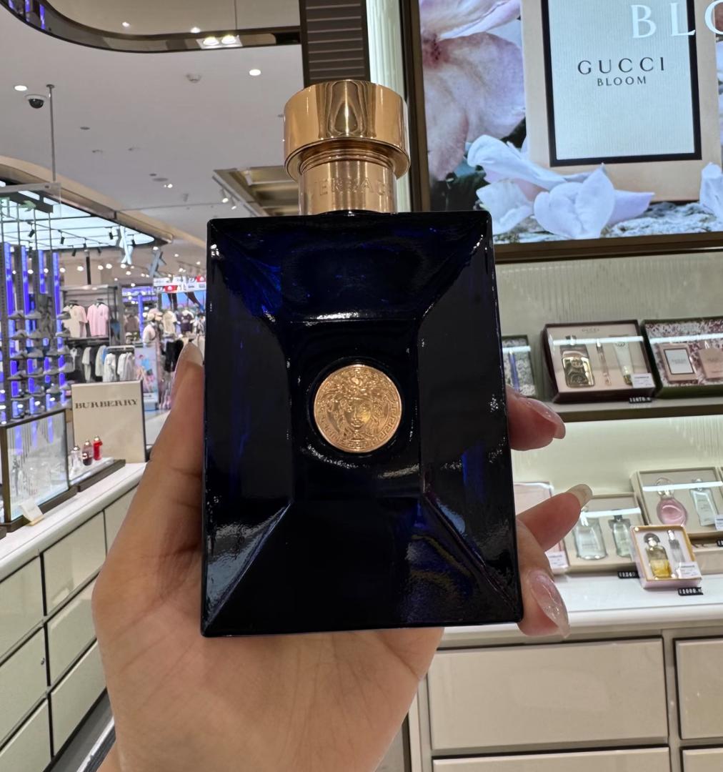X73：Versace Dylan Blue EDT 100ML