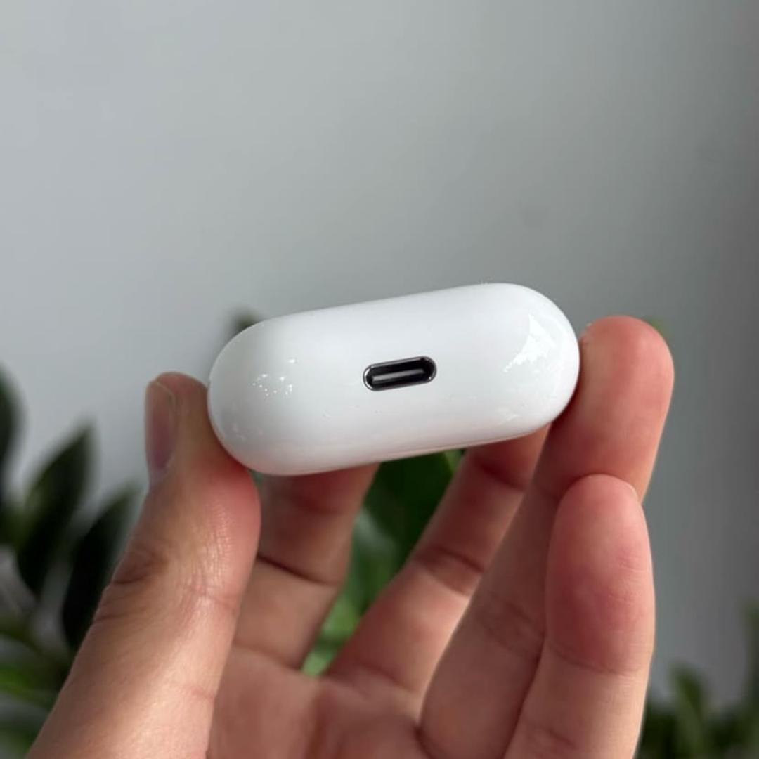 AirPods 4
