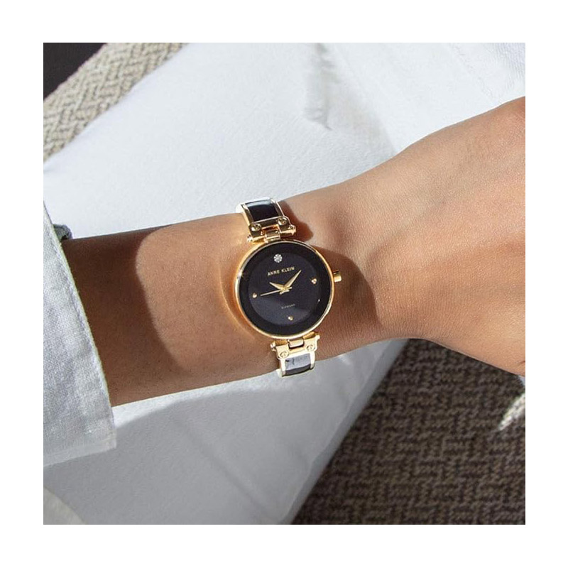 Women's genuine diamond dial bracelet watch