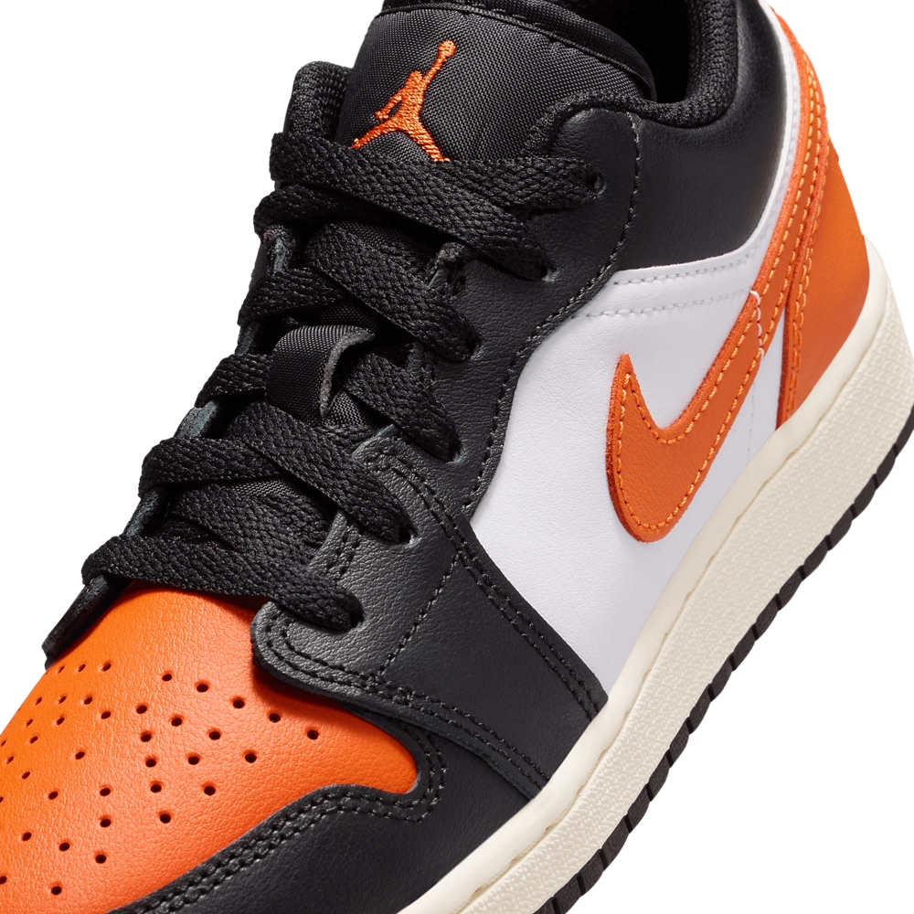 Jordan AJ 1 Low