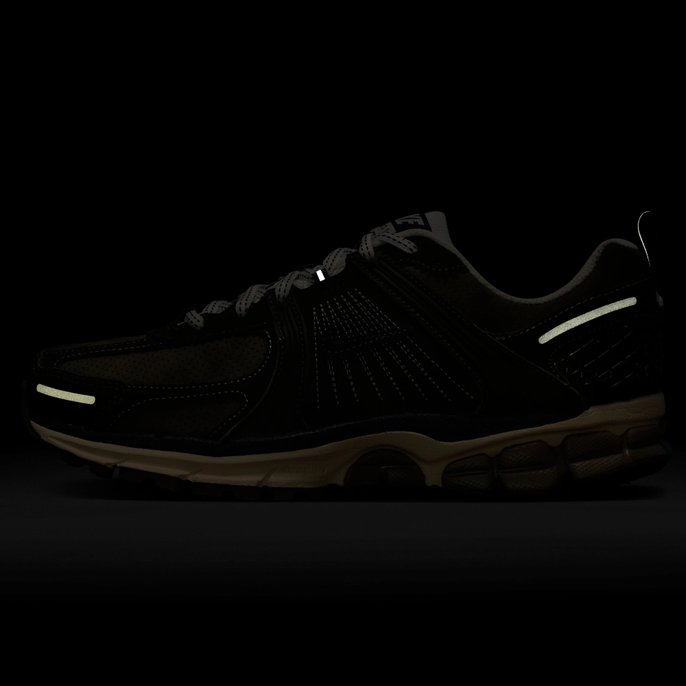 Nike Zoom Vomero 5 Premium