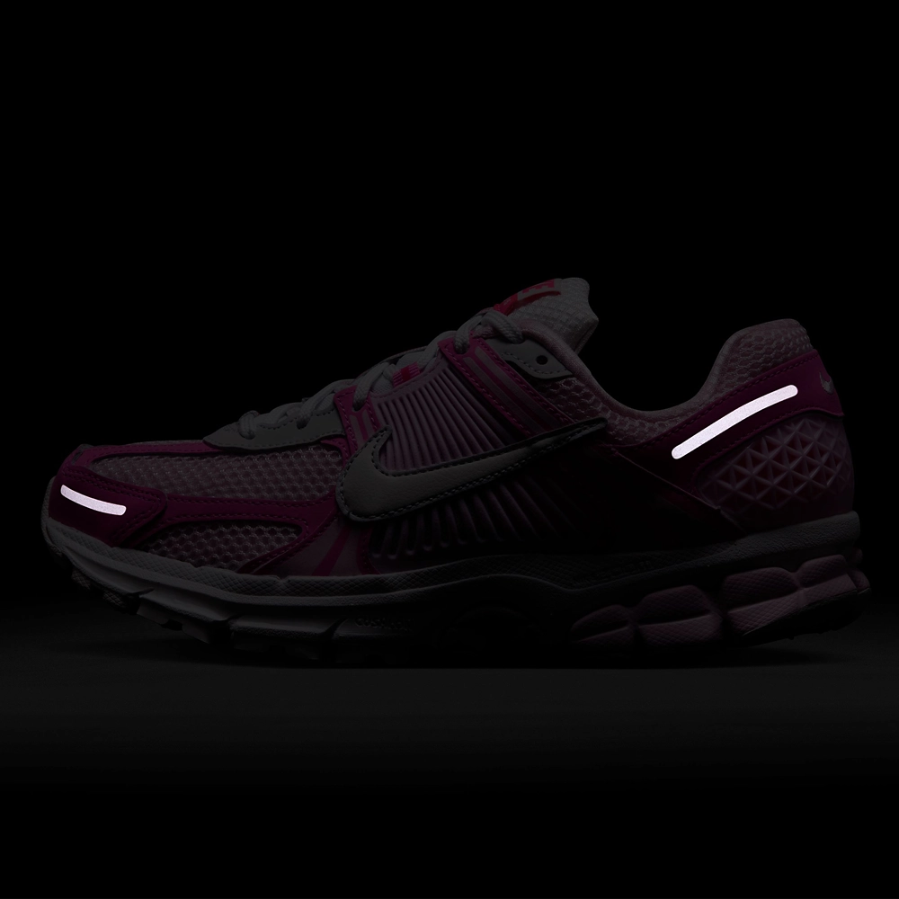 Nike Zoom Vomero 5 NA9