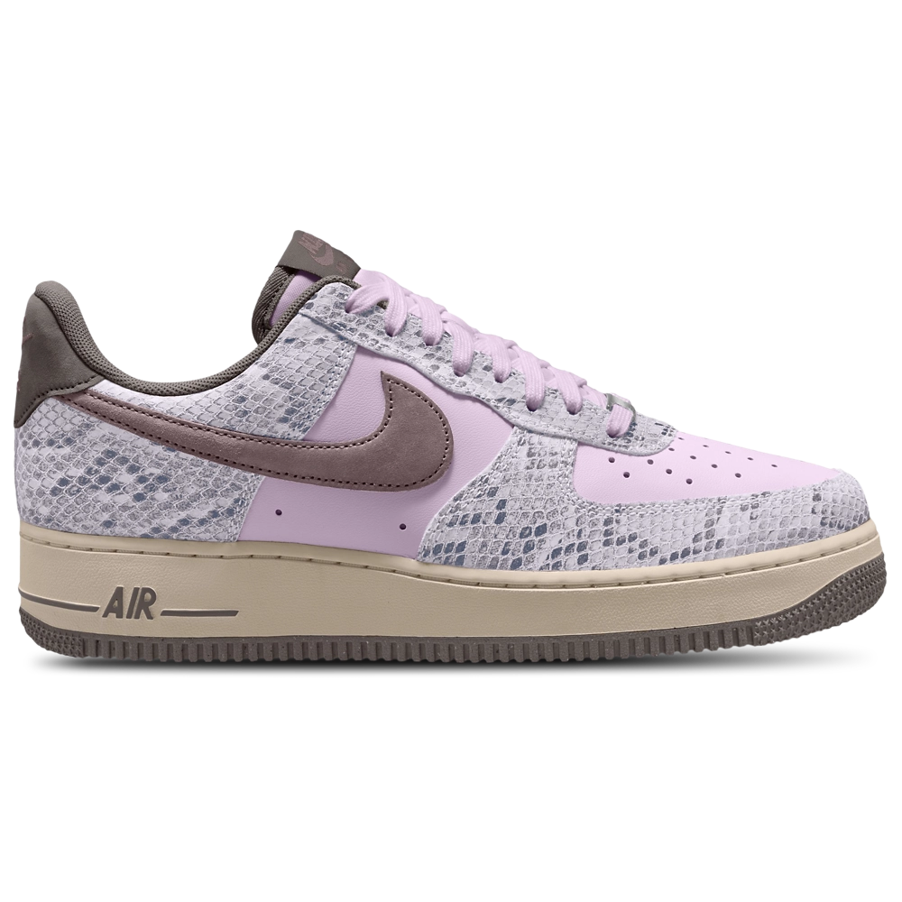 Nike Air Force 1 '07 LV8 EMB