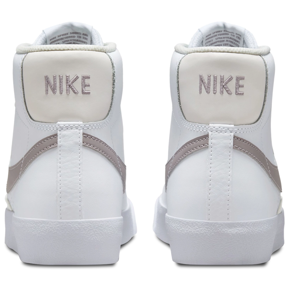 Nike Blazer Mid '77