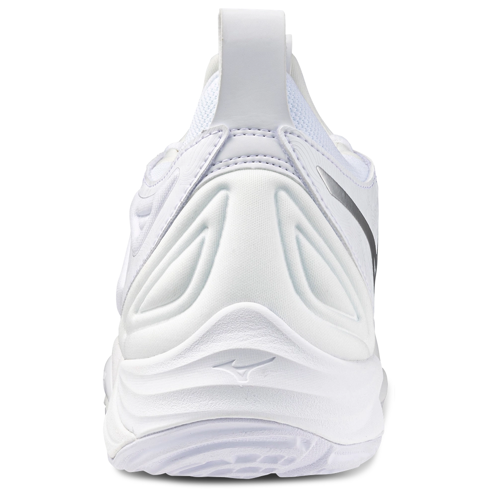 Mizuno Wave Momentum 3