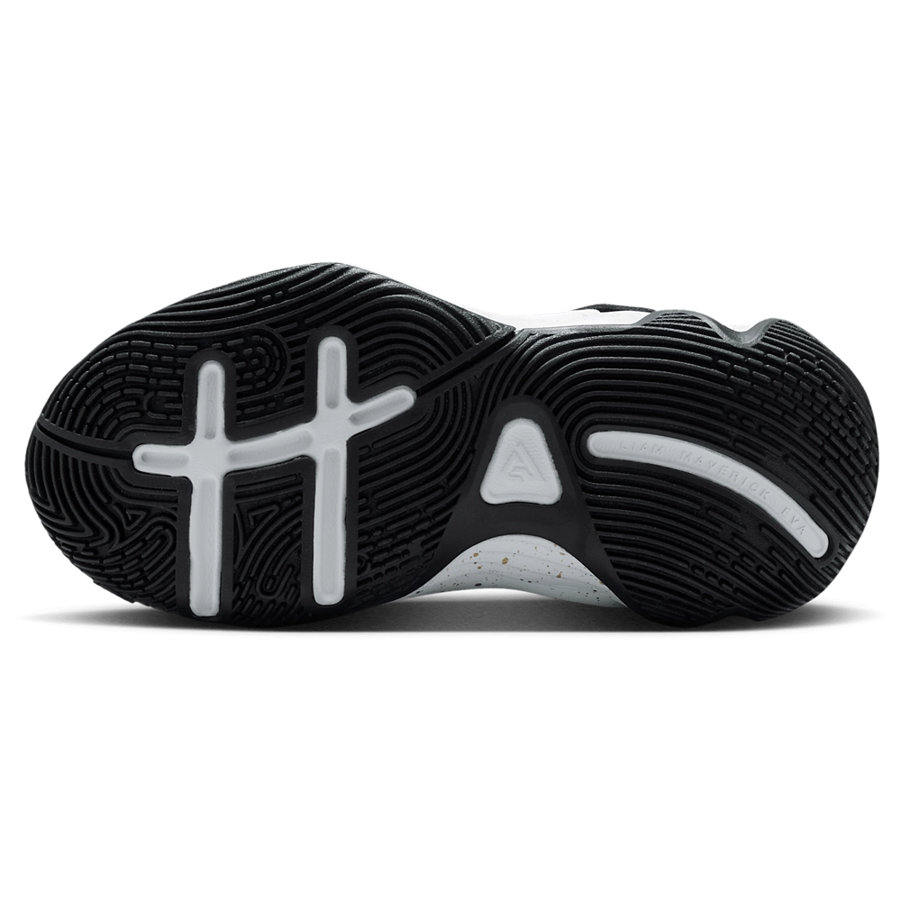 Nike Giannis Immortality 4