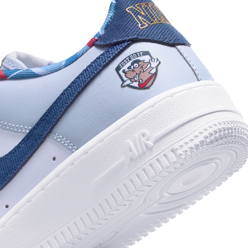 Nike Air Force 1 LV8