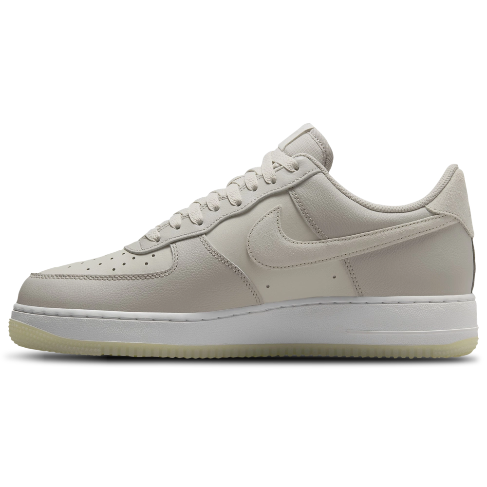 Nike Air Force 1 Low '07 LV8