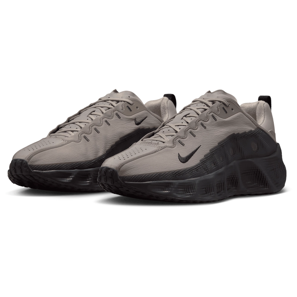 Nike Ava Rover Reflectivity