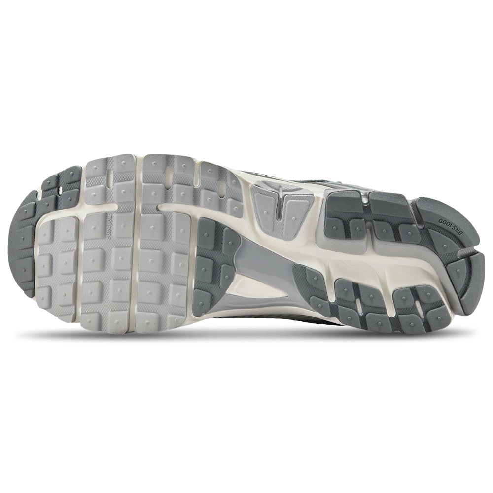 Nike Zoom Vomero 5 NA70
