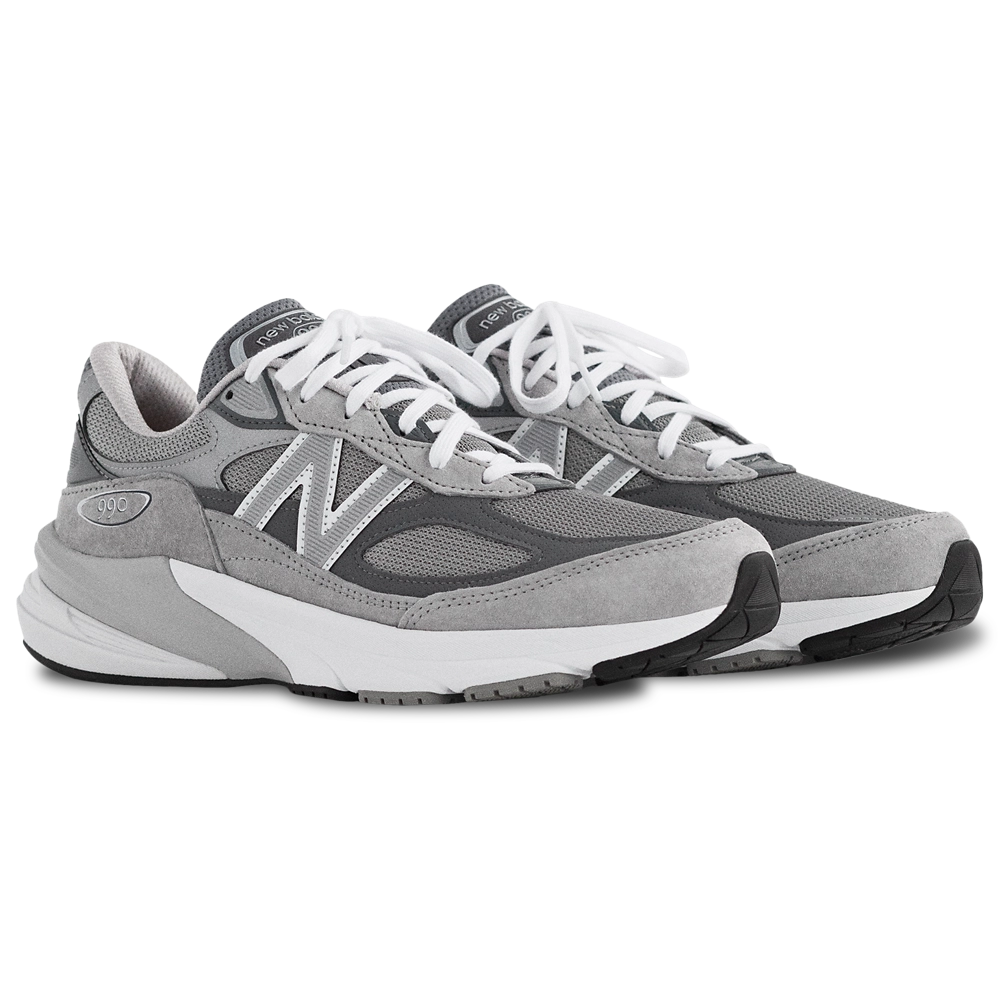 New Balance 990 V6