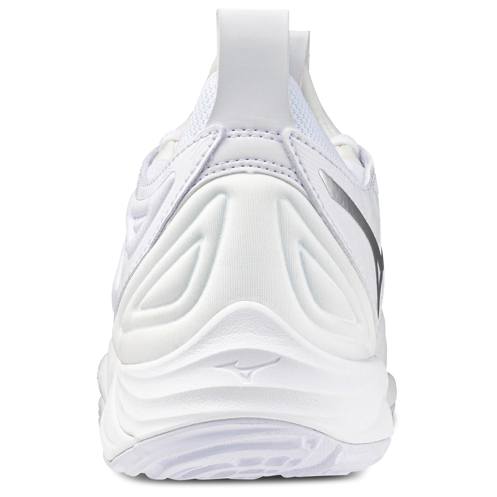 Mizuno Wave Momentum 3