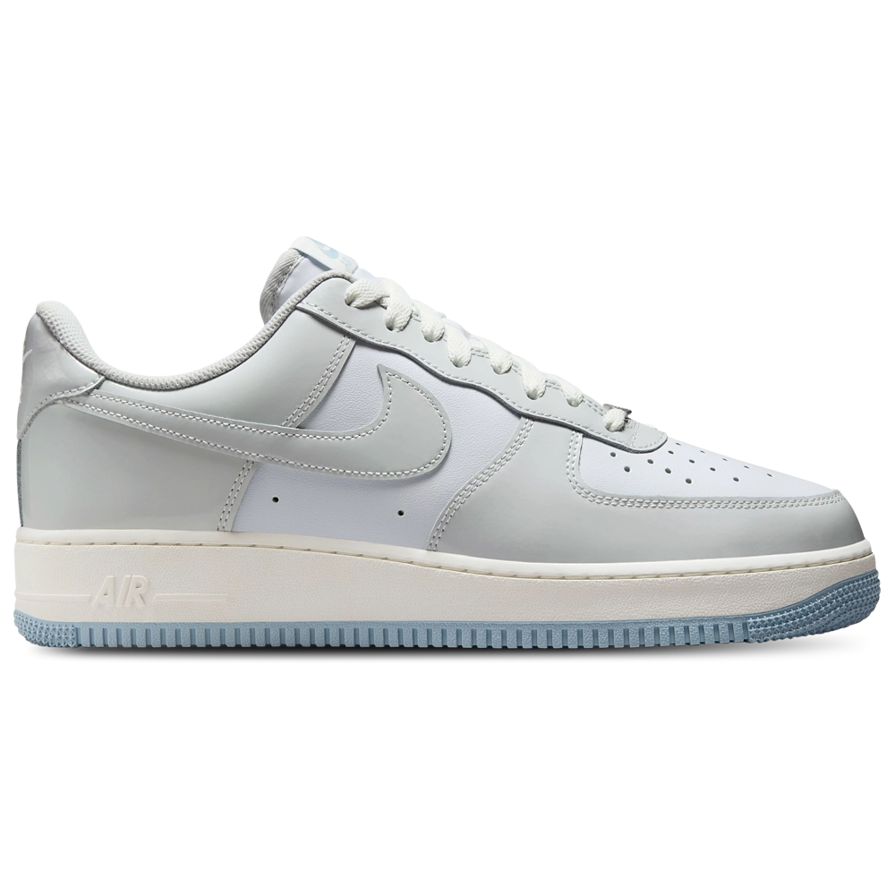 Nike Air Force 1 07 FL