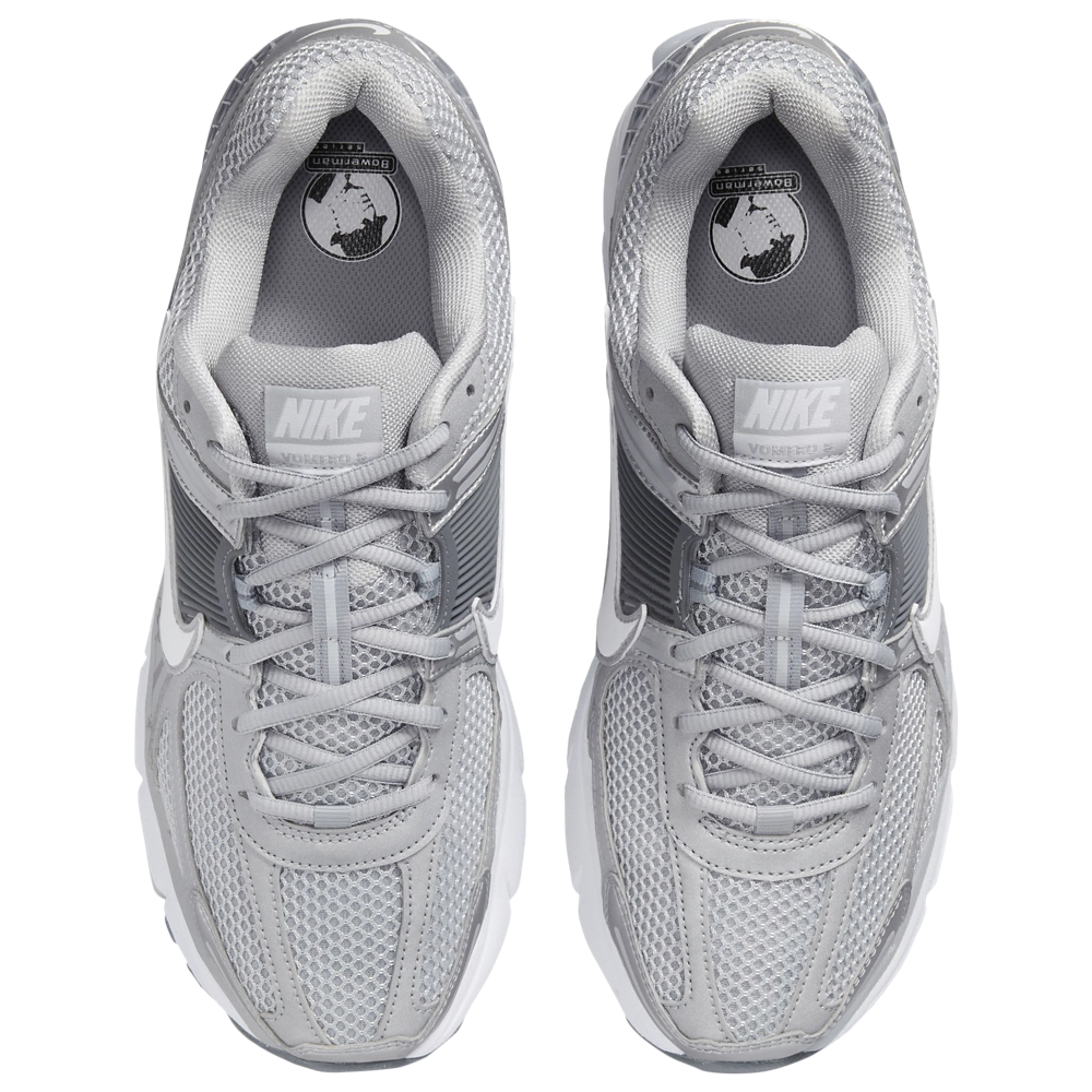 Nike Vomero 5