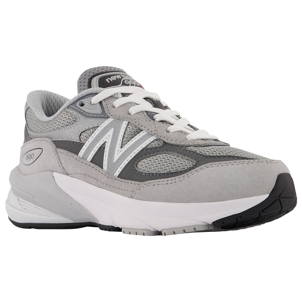 New Balance 990 V6