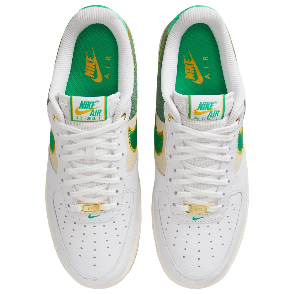 Nike Air Force 1 07 LV8