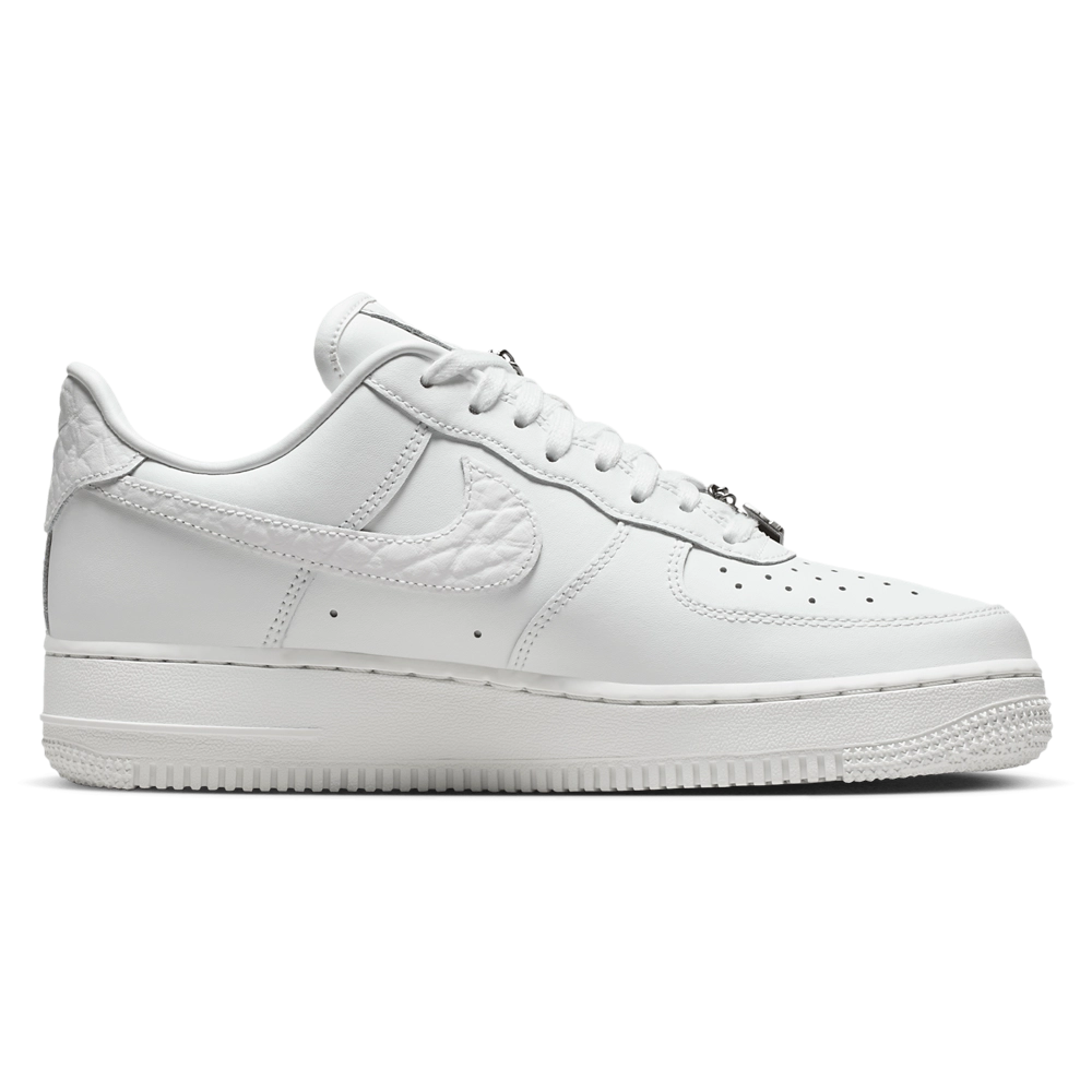 Nike Air Force 1 '07