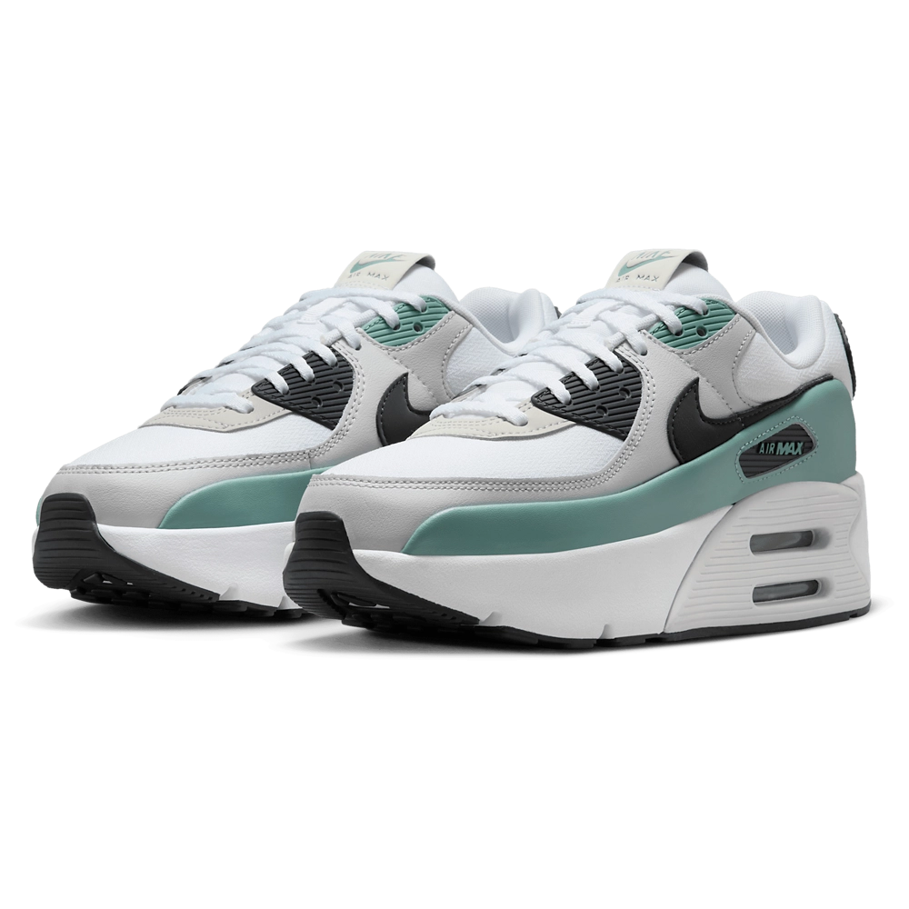 Nike Air Max 90 LV8