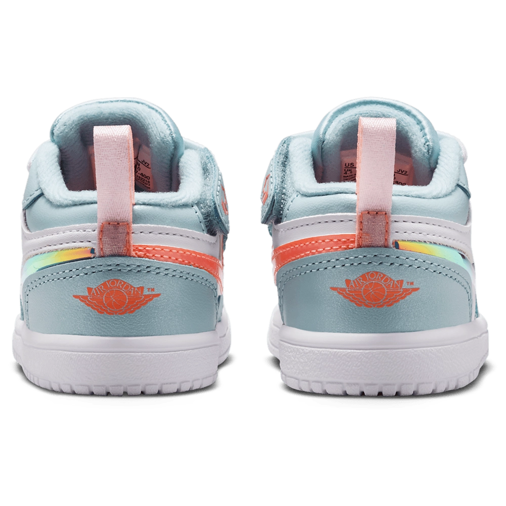 Jordan 1 Low Alt SE Fem