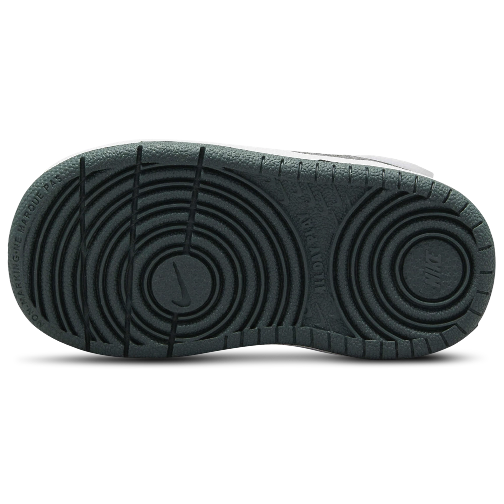 Nike Court Borough Mid 2