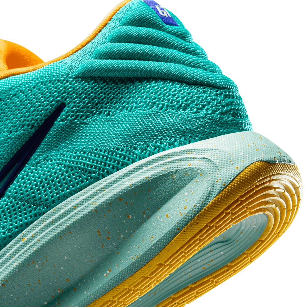 Nike G.T. HUSTLE 3 VW PE