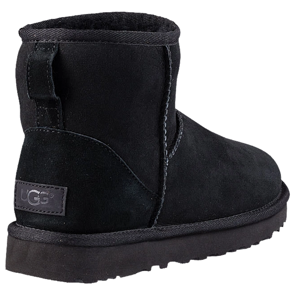 UGG Classic Mini